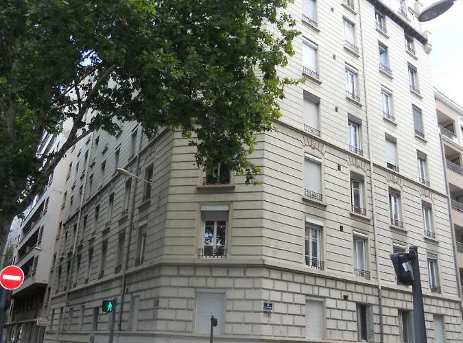 Au 303 Lyon